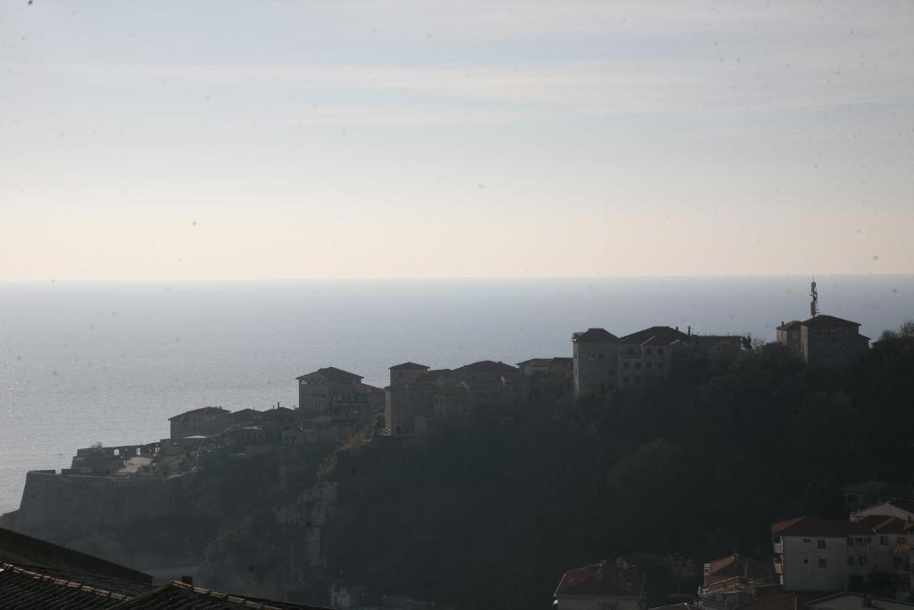 Omega Apartments Ulcinj Eksteriør bilde