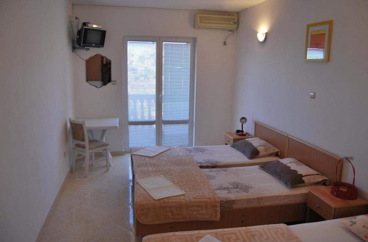 Omega Apartments Ulcinj Eksteriør bilde